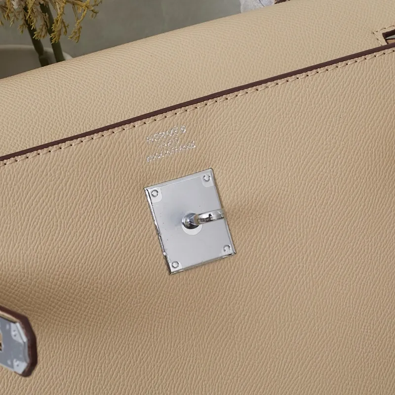 All categories Hermès women's bags (Hermès) Hermès 2528