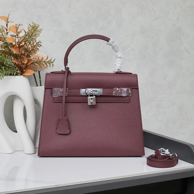 All categories Hermès women's bags (Hermès) Hermès 2528