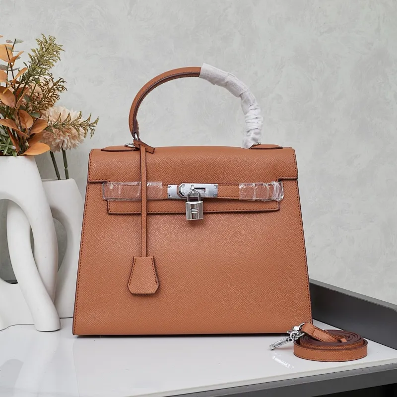 All categories Hermès women's bags (Hermès) Hermès 2528
