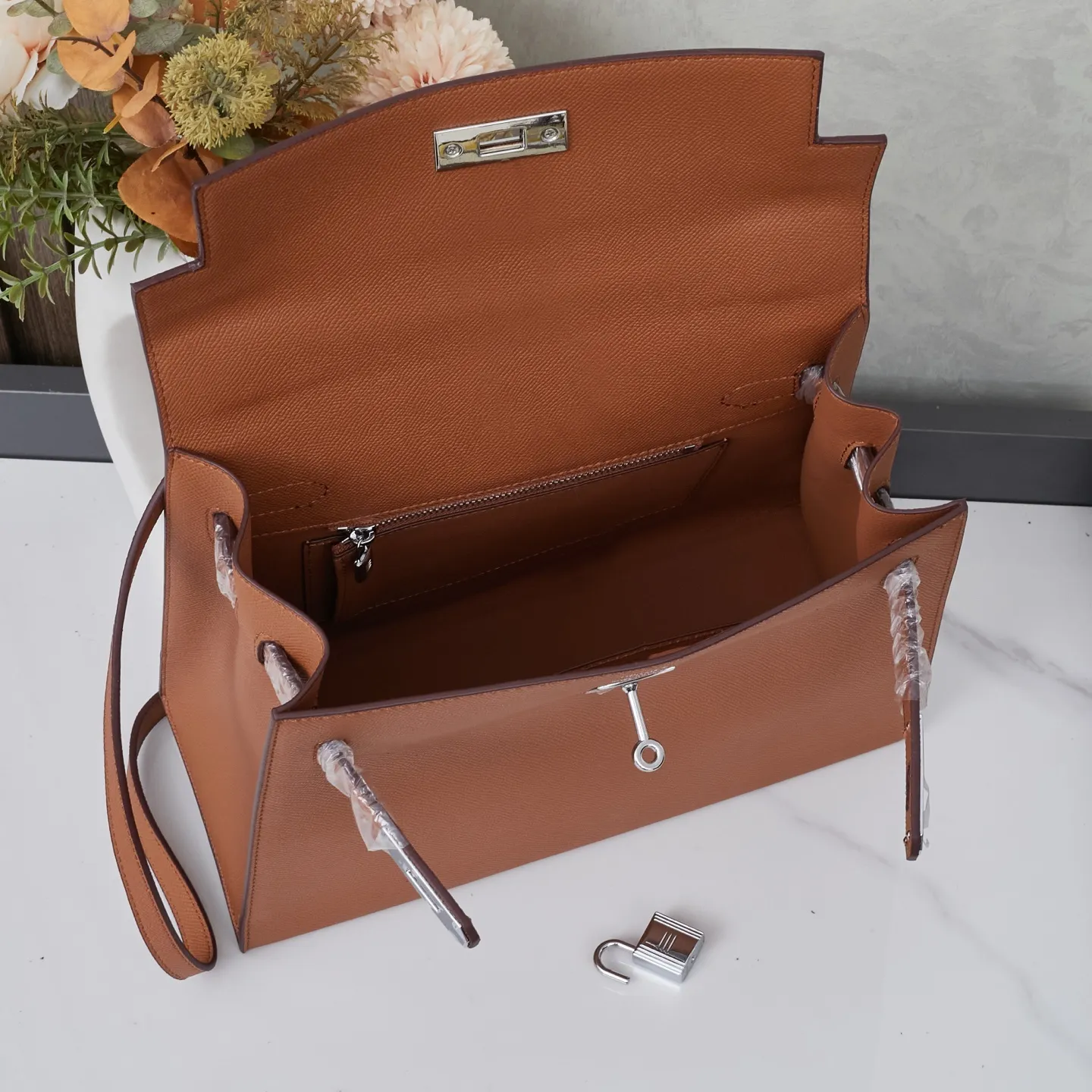 All categories Hermès women's bags (Hermès) Hermès 2528