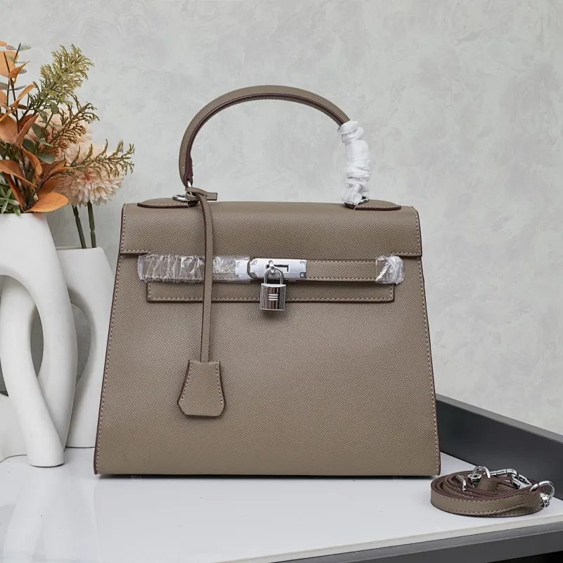 All categories Hermès women's bags (Hermès) Hermès 2528