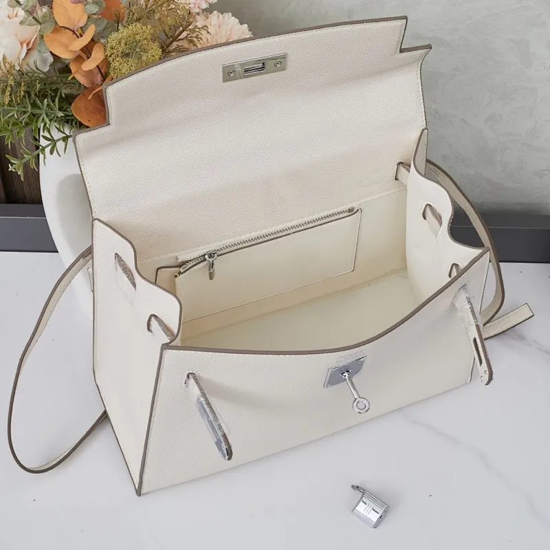 All categories Hermès women's bags (Hermès) Hermès 2528