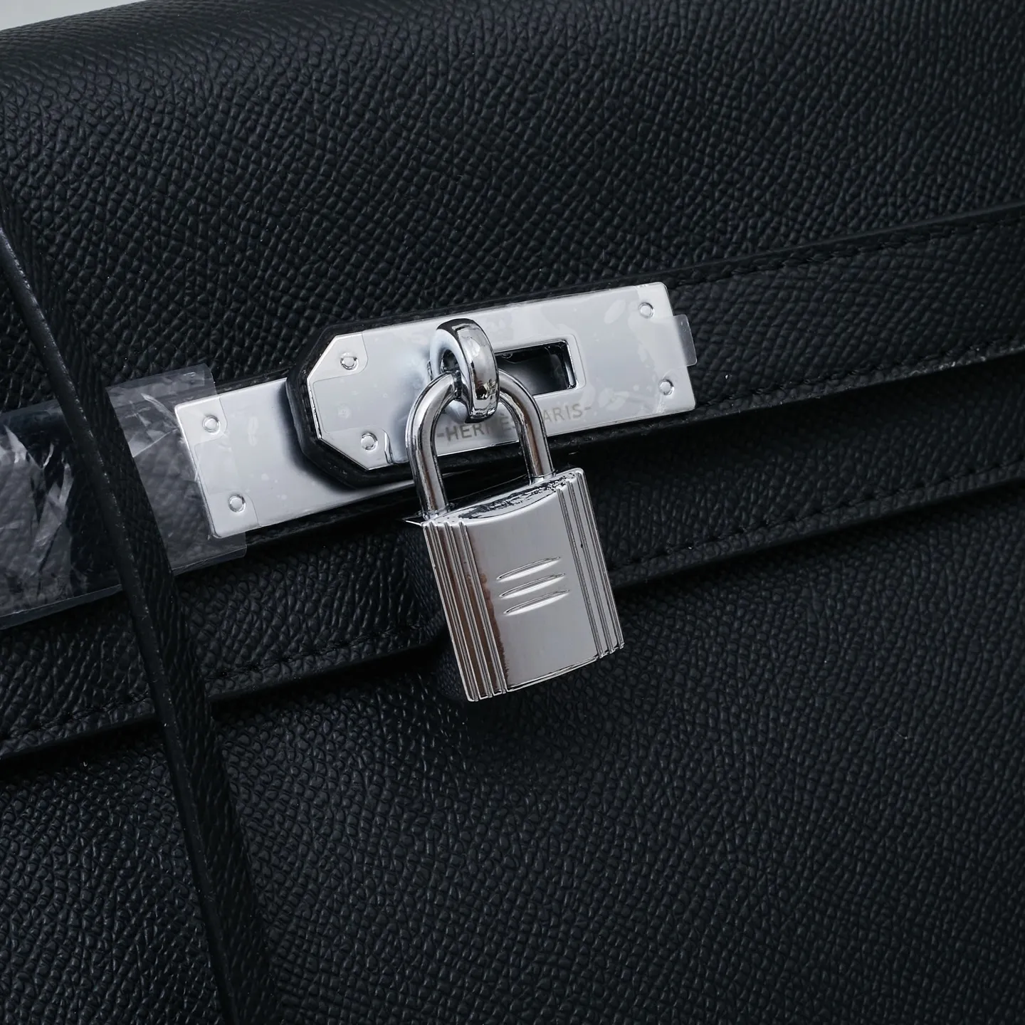 All categories Hermès women's bags (Hermès) Hermès 2528