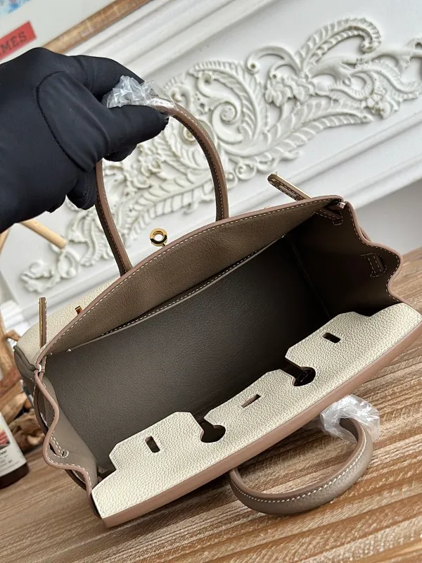 All categories Hermès women's bags (Hermès) Hermès 2530