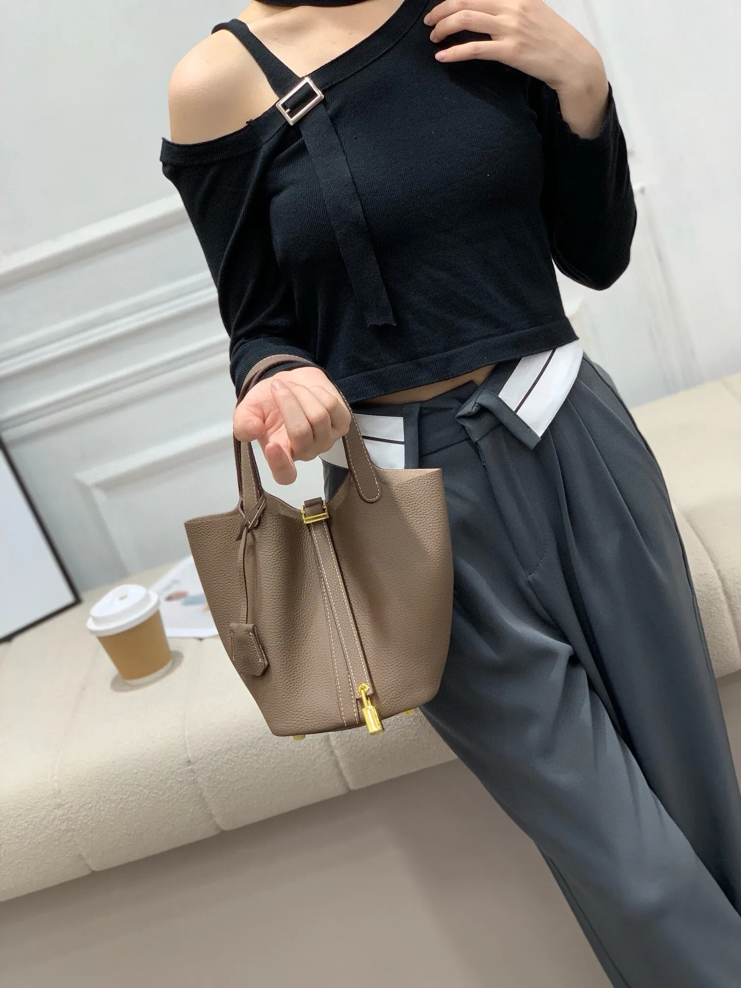 All Categories Official Website "Brand Women's Bags" Women's Bags 💙 Hermes 2025 New Hermes Picotin Vegetable Basket