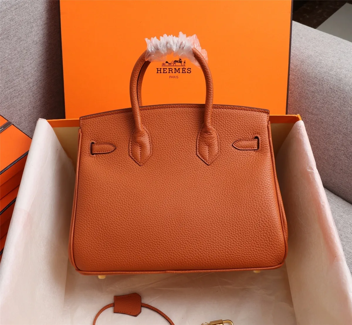 All Categories Official Website "Brand Women's Bags" Women's Bags 💙 Hermes 2022 Official New Hermès Handbags Lychee Pattern Imported First-Layer Calfskin Wholesale Small Size 58004000 Large Size 58004200 High Quality Size: Small 30CM Large 35CM