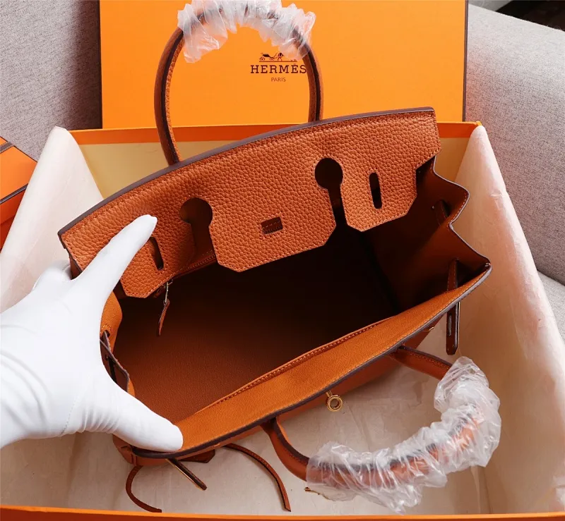 All Categories Official Website "Brand Women's Bags" Women's Bags 💙 Hermes 2022 Official New Hermès Handbags Lychee Pattern Imported First-Layer Calfskin Wholesale Small Size 58004000 Large Size 58004200 High Quality Size: Small 30CM Large 35CM