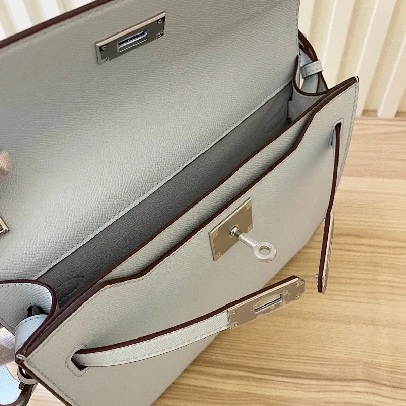 All Categories Official Website "Brand Women's Bags" Women's Bags 💙 Hermes 2024 Official Website New Hermes Crossbody Bag