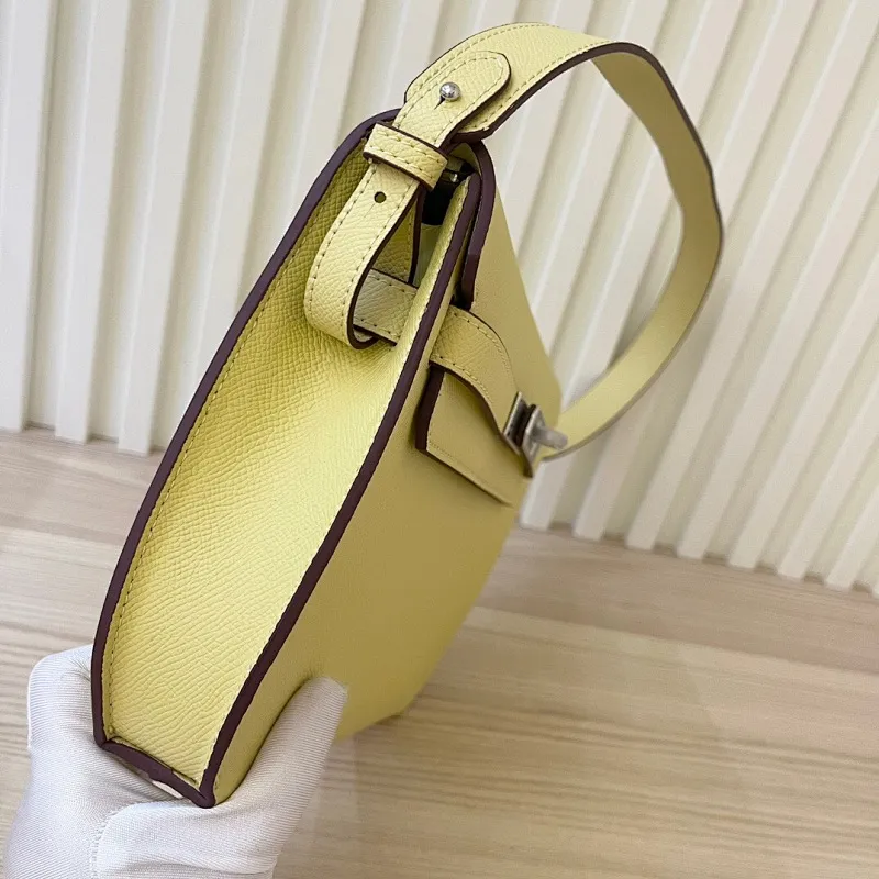 All Categories Official Website "Brand Women's Bags" Women's Bags 💙 Hermes 2024 Official Website New Hermes Crossbody Bag