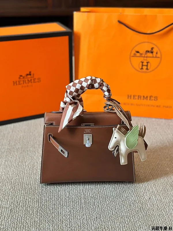 All Categories Official Website "Brand Women's Bags" Women's Bags 💙 Hermes 2024 Official Website New Hermes Crossbody Bag