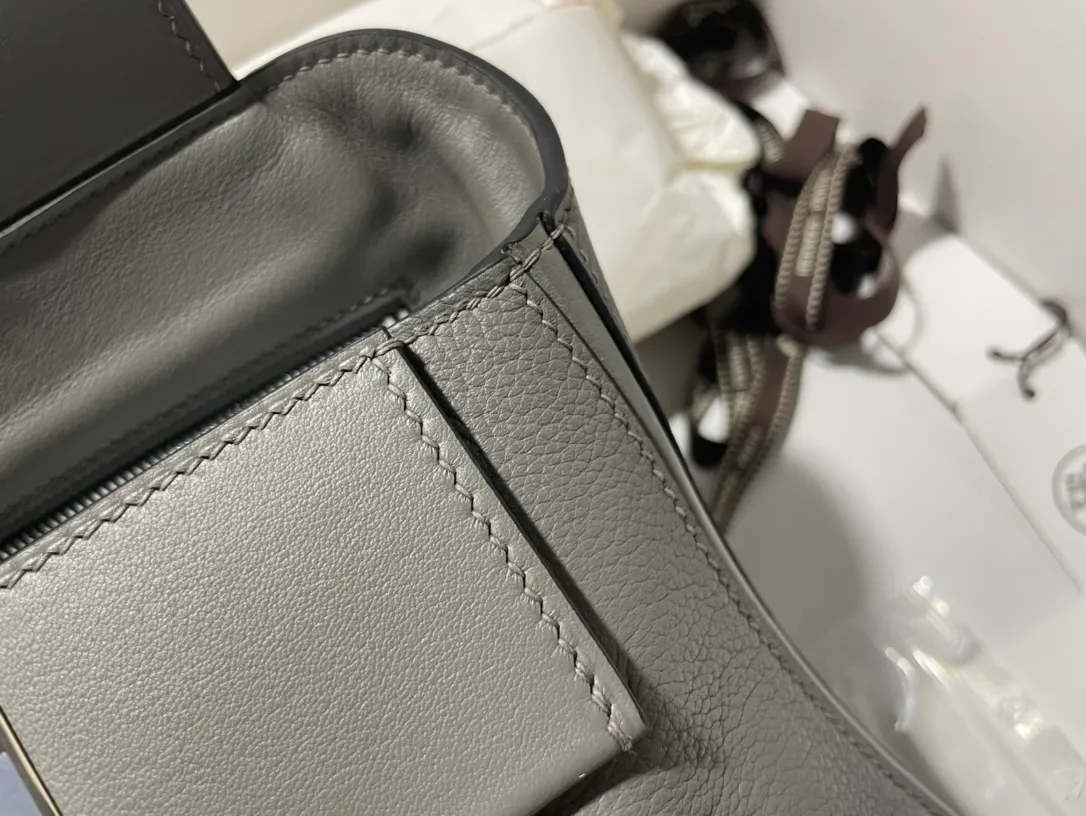 All categories Hermès women's bags (Hermès) Hermès 2424