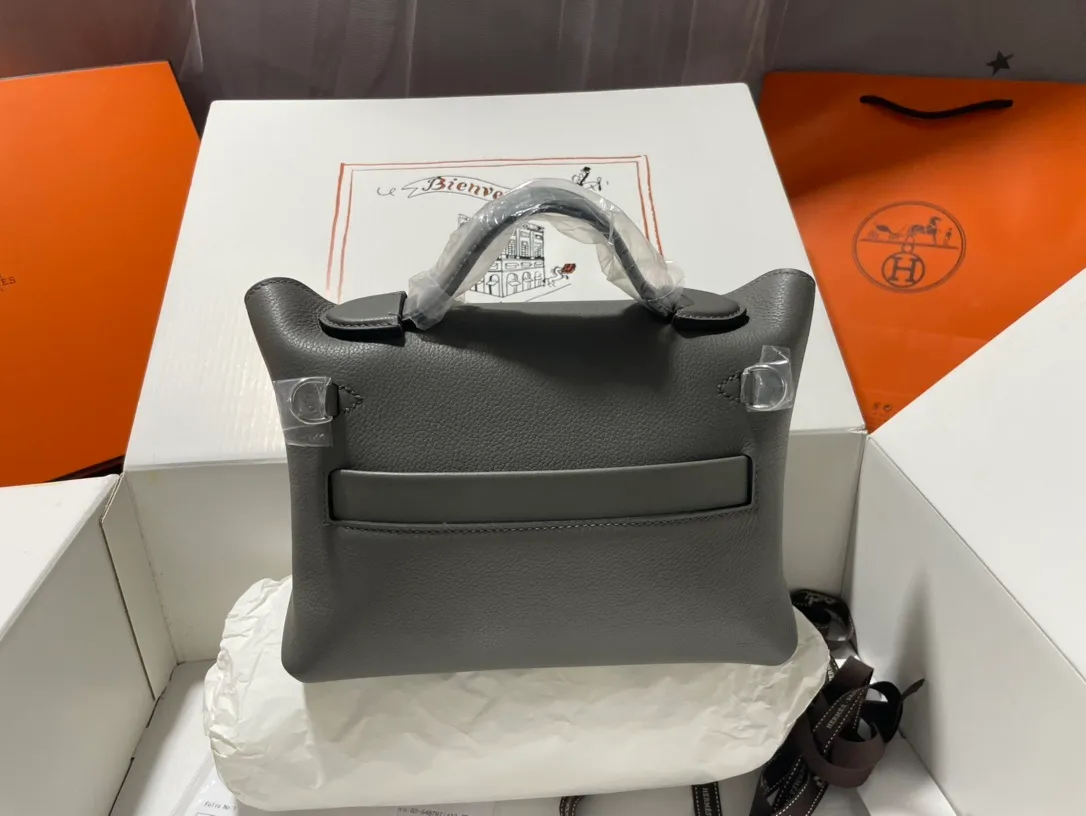 All categories Hermès women's bags (Hermès) Hermès 2424