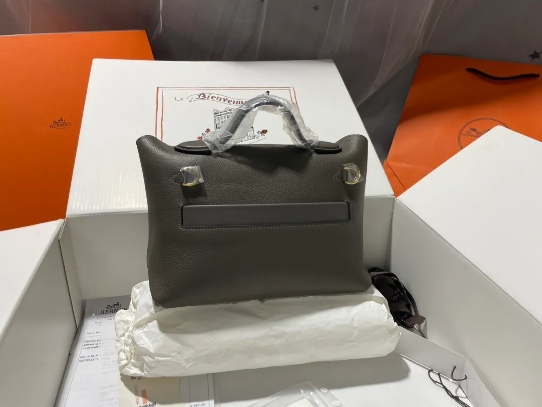 All categories Hermès women's bags (Hermès) Hermès 2424