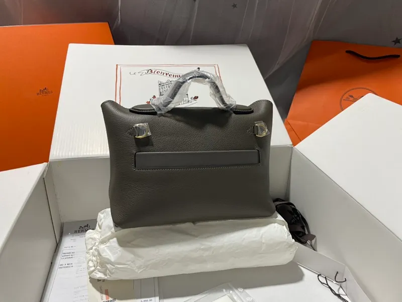All categories Hermès women's bags (Hermès) Hermès 2424