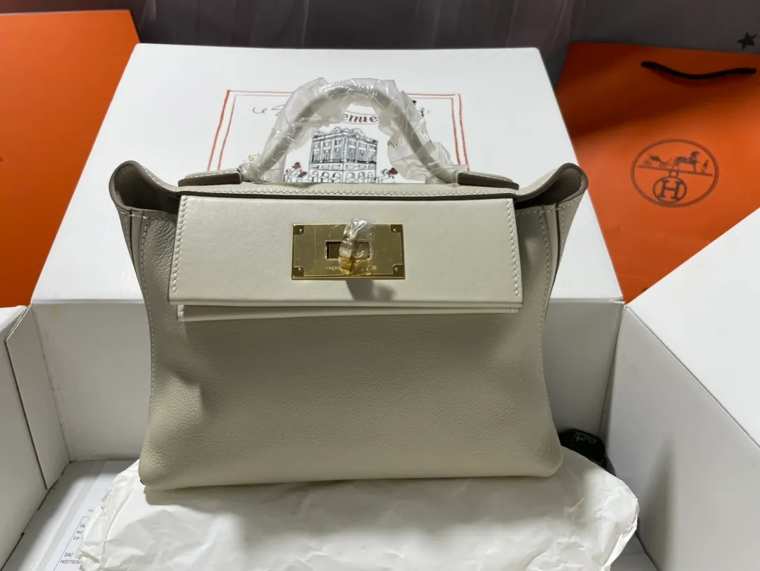 All categories Hermès women's bags (Hermès) Hermès 2424