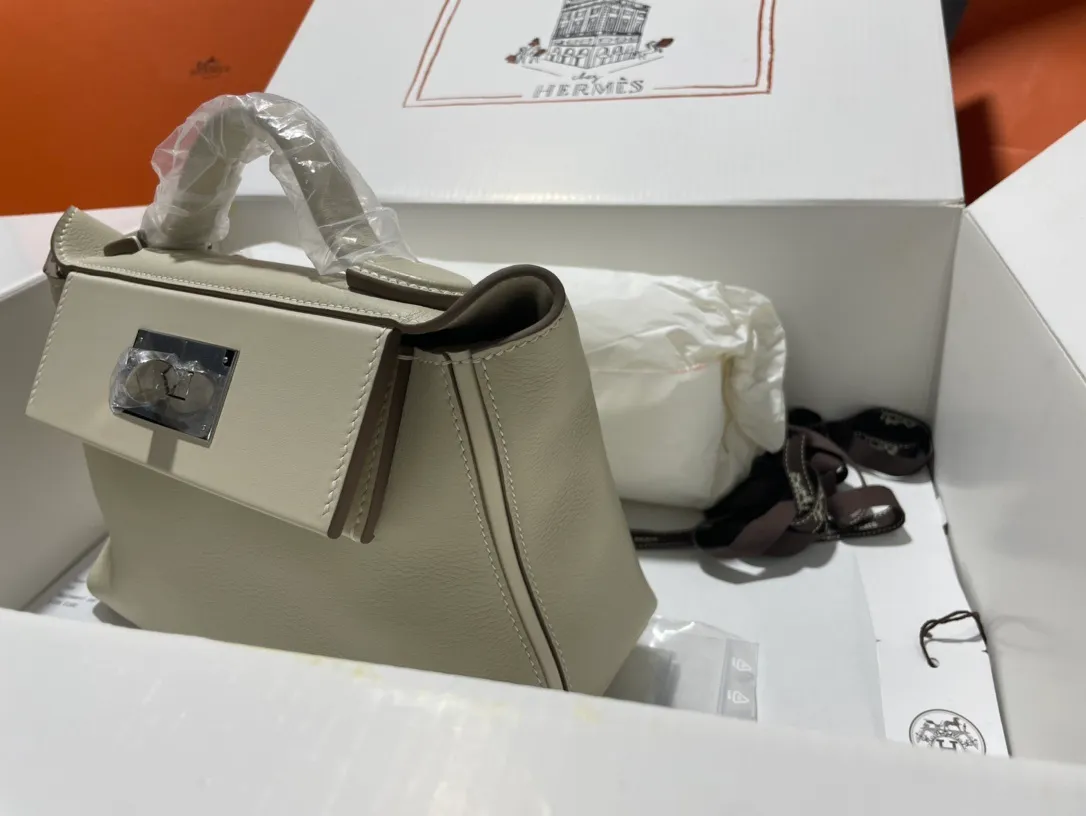 All categories Hermès women's bags (Hermès) Hermès 2424