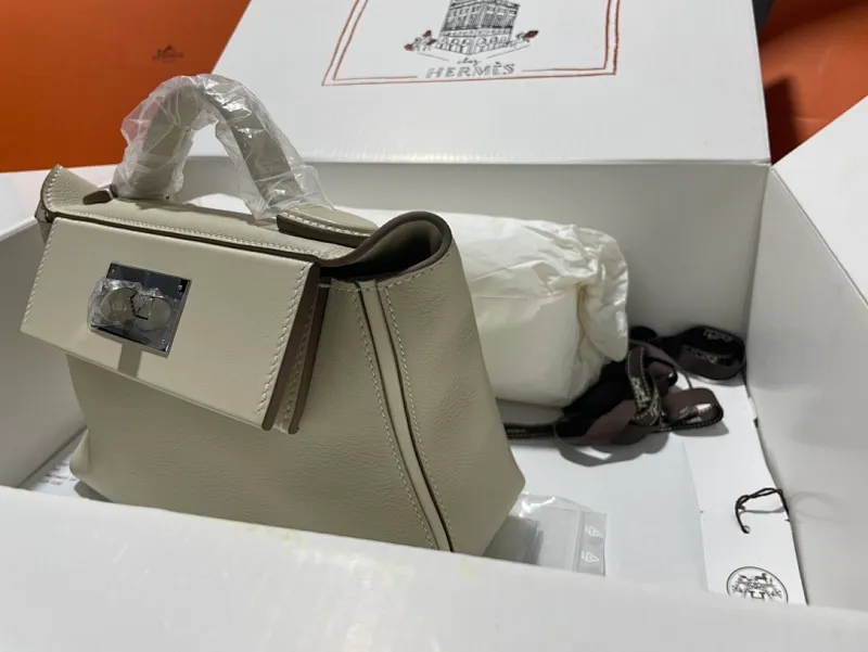 All categories Hermès women's bags (Hermès) Hermès 2424