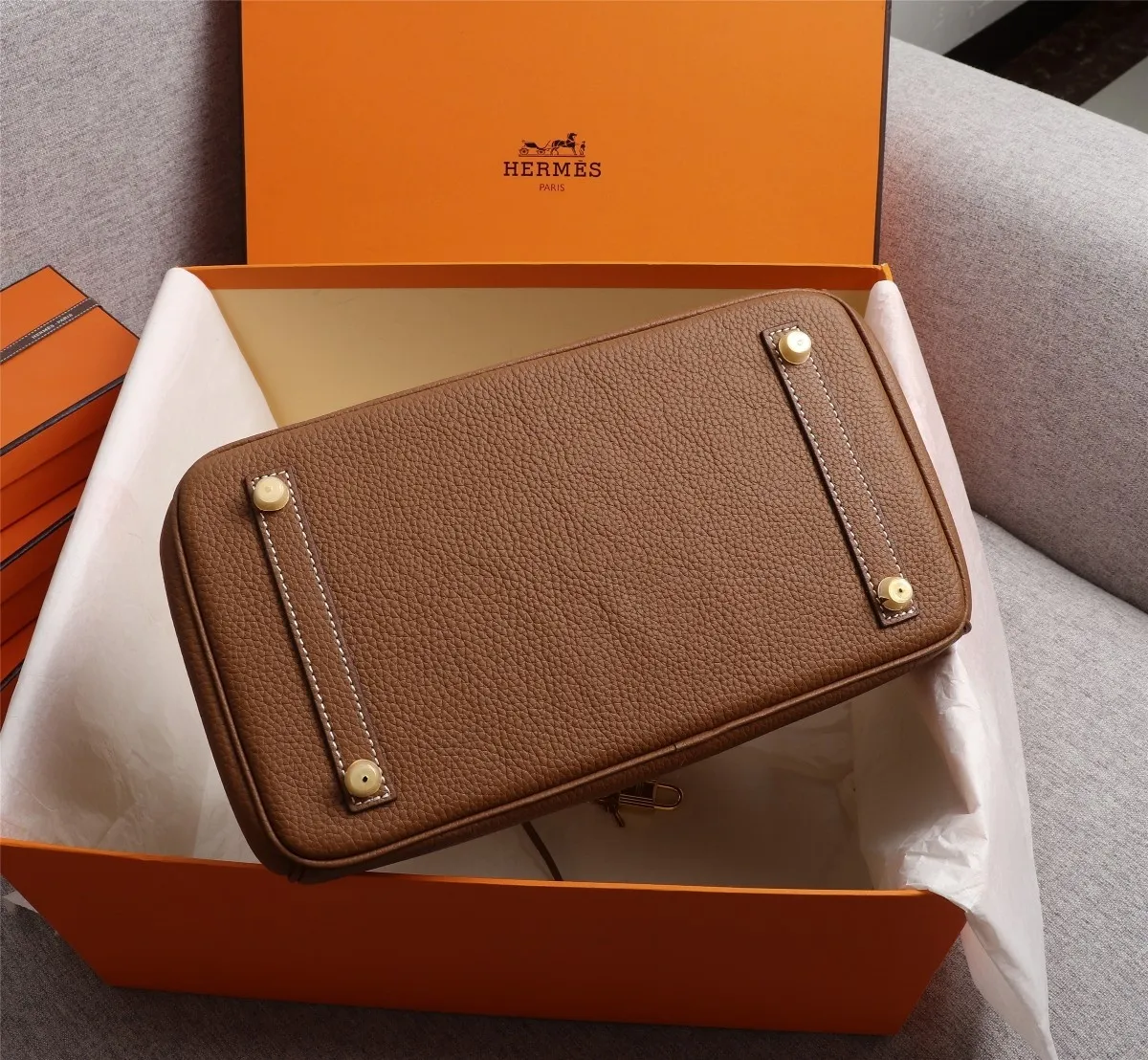 All Categories Official Website "Brand Women's Bags" Women's Bags 💙 Hermes 2022 Official New Hermès Handbags Lychee Pattern Imported First-Layer Calfskin Wholesale Small Size 58004000 Large Size 58004200 High Quality Size: Small 30CM Large 35CM