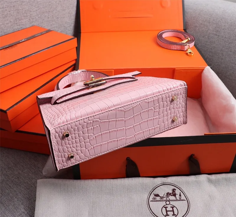 All Categories Official Website "Brand Women's Bags" Women's Bags 💙 Hermes 2022 official new Hermes women's hand-carrying cross-body dual-use bag wholesale Kelly crocodile pattern 58002500 High quality Size: 22-7-14CM