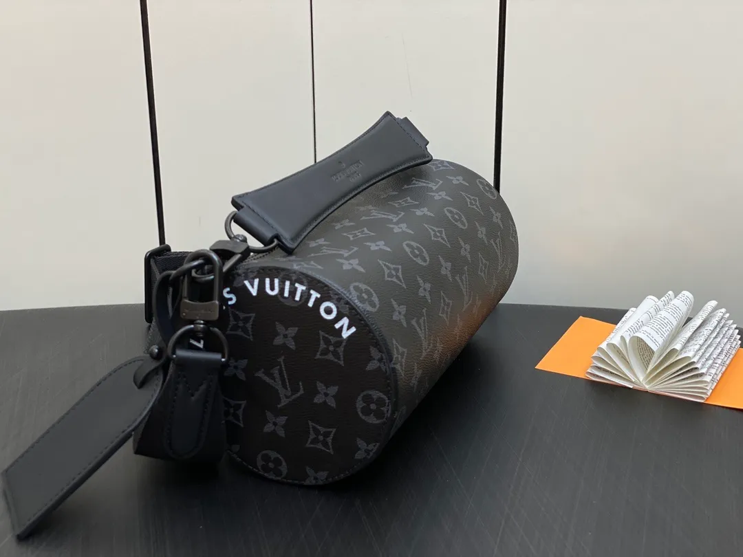 All categories 💚 Top version men’s bags 💚 LV 2023 new LV cylindrical crossbody bag