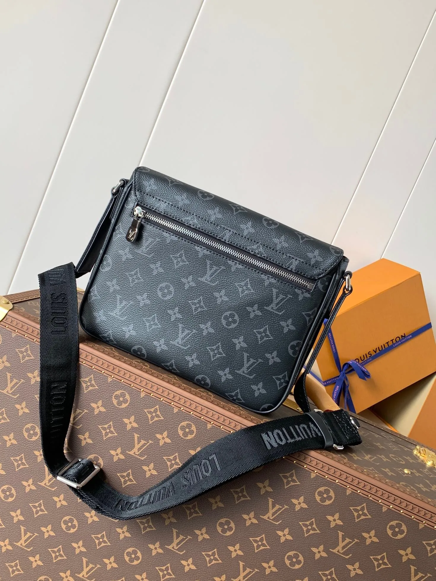 All categories 💚 Top version men’s bags 💚 LV 2024 official website new LV crossbody bag