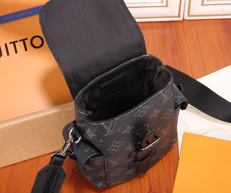 All categories 💚 Top version men’s bags 💚 LV 2024 official website new LV crossbody bag