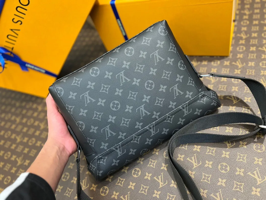 All categories 💚 Top version men’s bags 💚 LV 2025 official website new LV crossbody bag