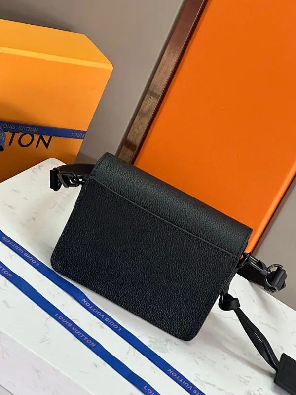 All categories 💚 Top version men’s bags 💚 LV 2024 official website new LV crossbody bag