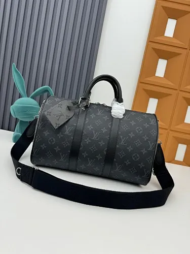 All categories 💚 Top version men’s bags 💚 LV 2024 official website new LV crossbody bag