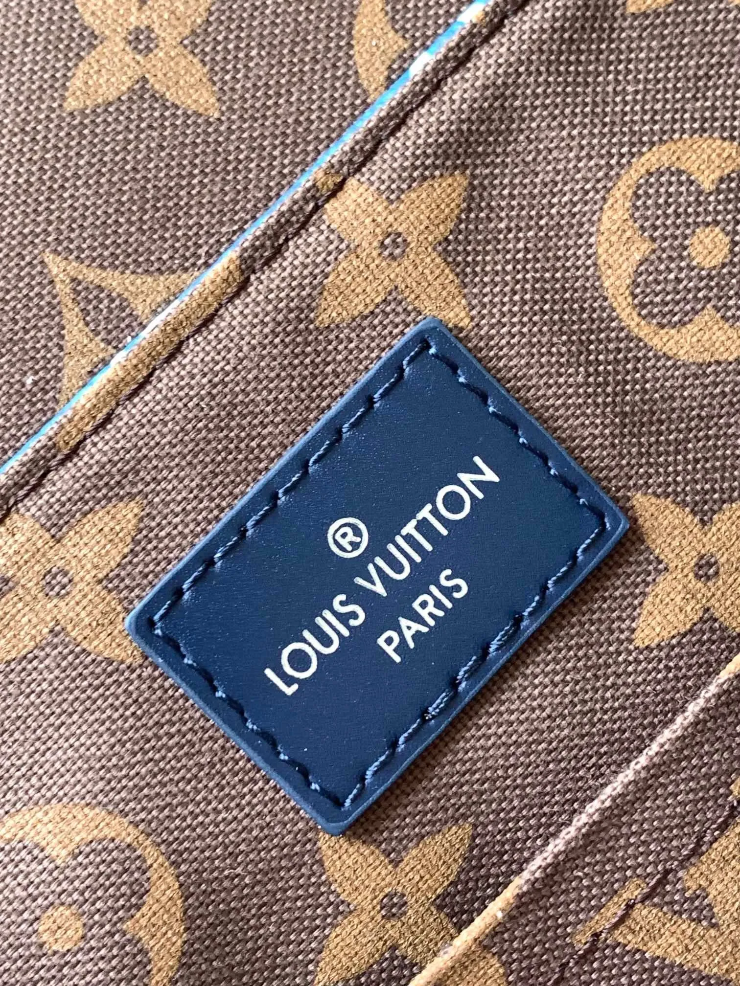 All categories 💚 Top version men’s bags 💚 LV 2025 official website new LV crossbody bag