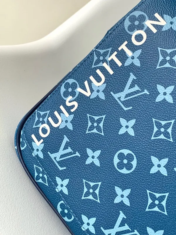 All categories 💚 Top version men’s bags 💚 LV 2025 official website new LV crossbody bag