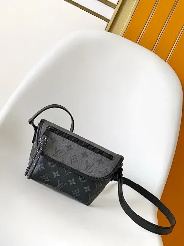 All categories 💚 Top version men’s bags 💚 LV 2025 official website new LV crossbody bag