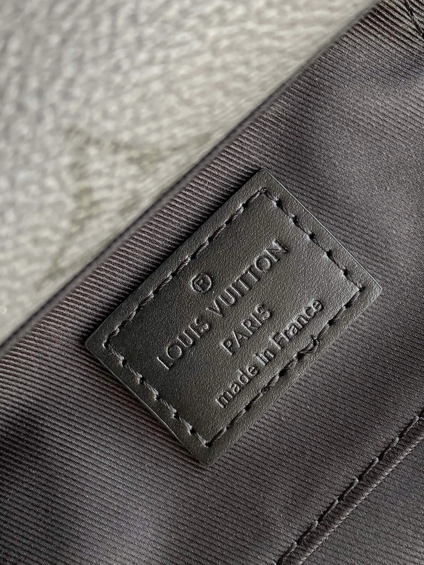 All categories 💚 Top version men’s bags 💚 LV 2025 official website new LV crossbody bag