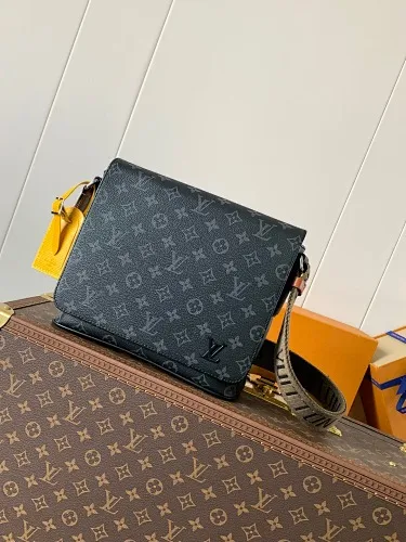 All categories 💚 Top version men’s bags 💚 LV 2024 official website new LV crossbody bag
