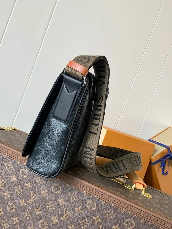 All categories 💚 Top version men’s bags 💚 LV 2024 official website new LV crossbody bag