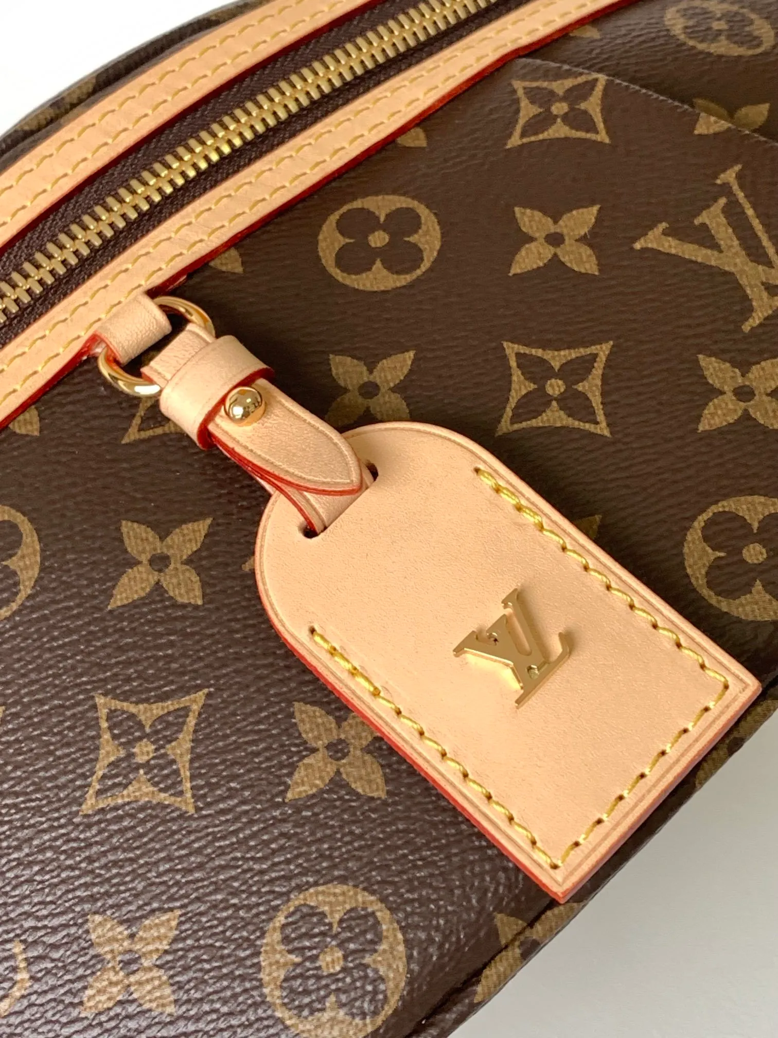 All categories 💚 Top version men’s bags 💚 LV 2024 new LV waist bag
