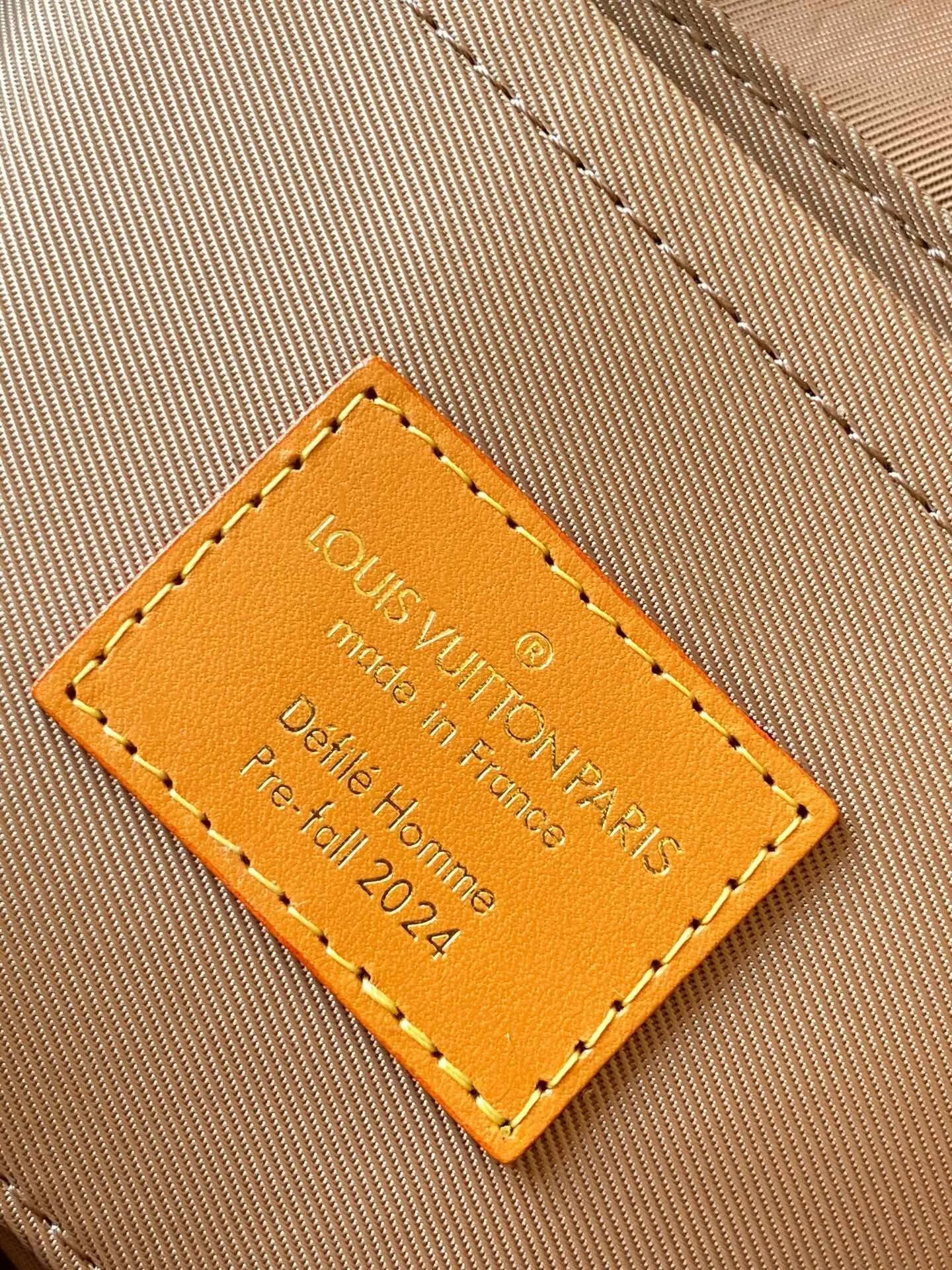All categories 💚 Top version men’s bags 💚 LV 2024 official website new LV crossbody bag