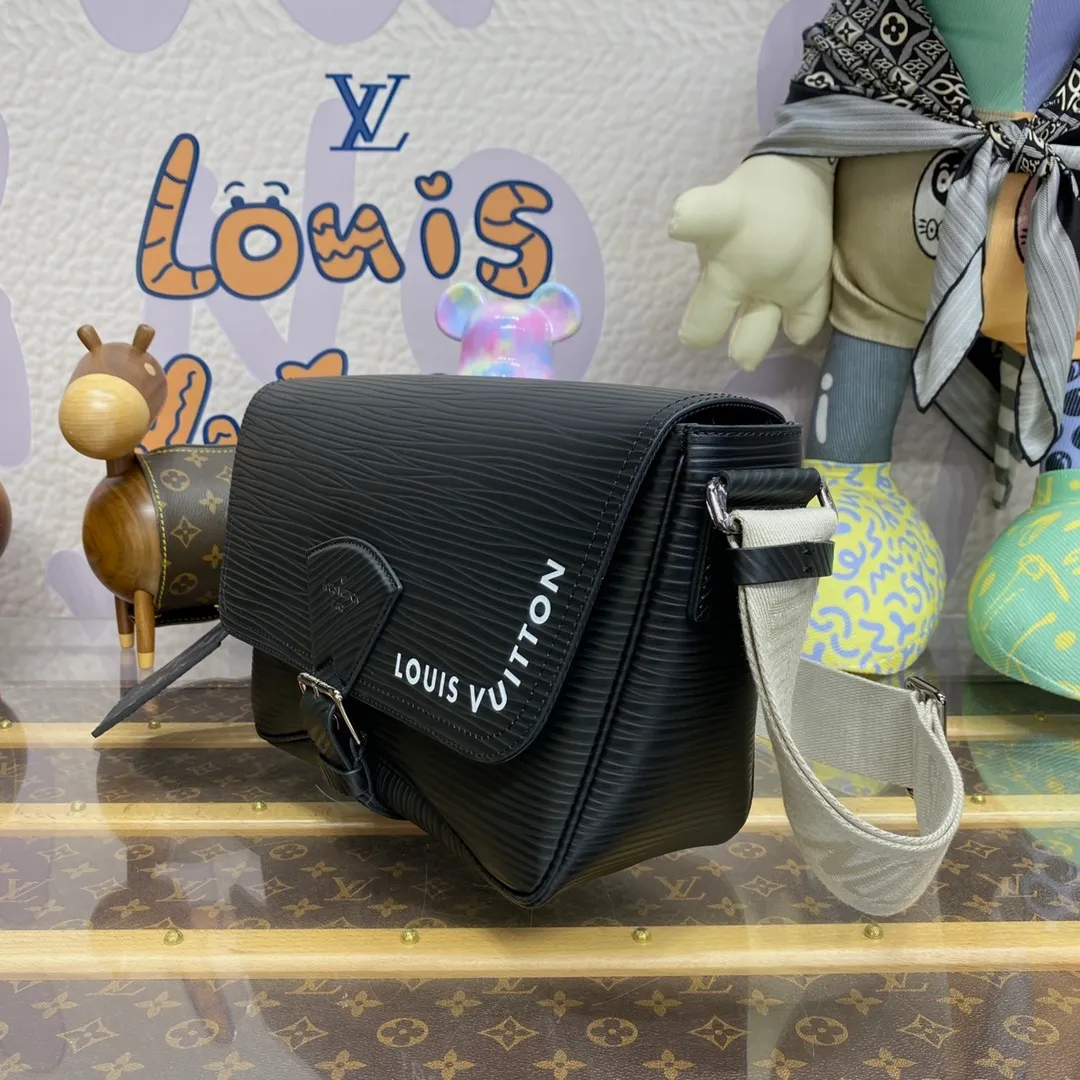 All categories 💚 Top version men’s bags 💚 LV 2023 new LV crossbody bag