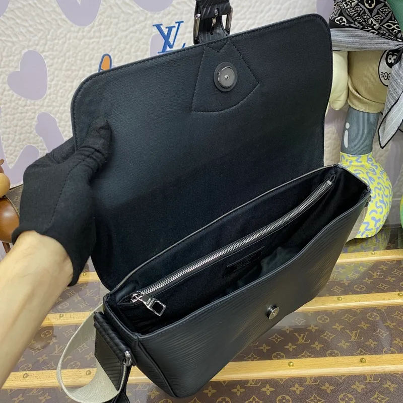 All categories 💚 Top version men’s bags 💚 LV 2023 new LV crossbody bag