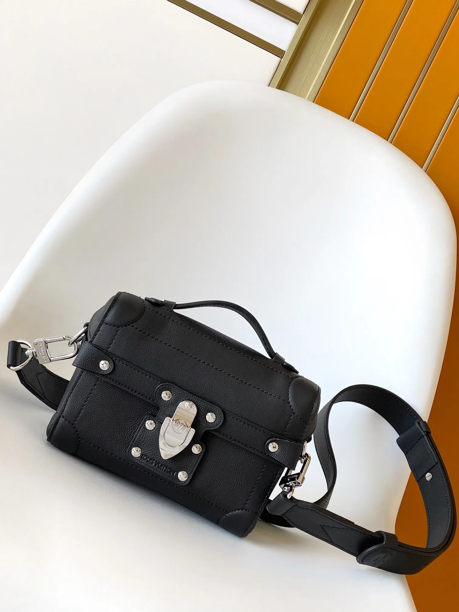 All categories 💚 Top version men’s bags 💚 LV 2024 official website new LV crossbody bag