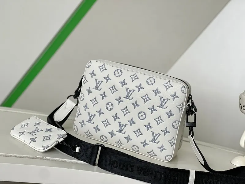 All categories 💚 Top version men’s bags 💚 LV 2024 official website new LV crossbody bag