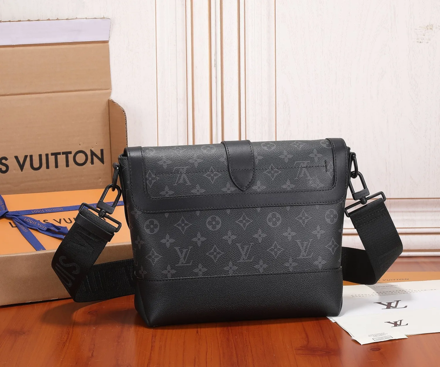 All categories 💚 Top version men’s bags 💚 LV 2023 new LV crossbody bag