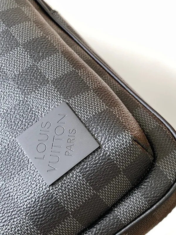 All categories 💚 Top version men’s bags 💚 LV 2025 official website new LV chest bag