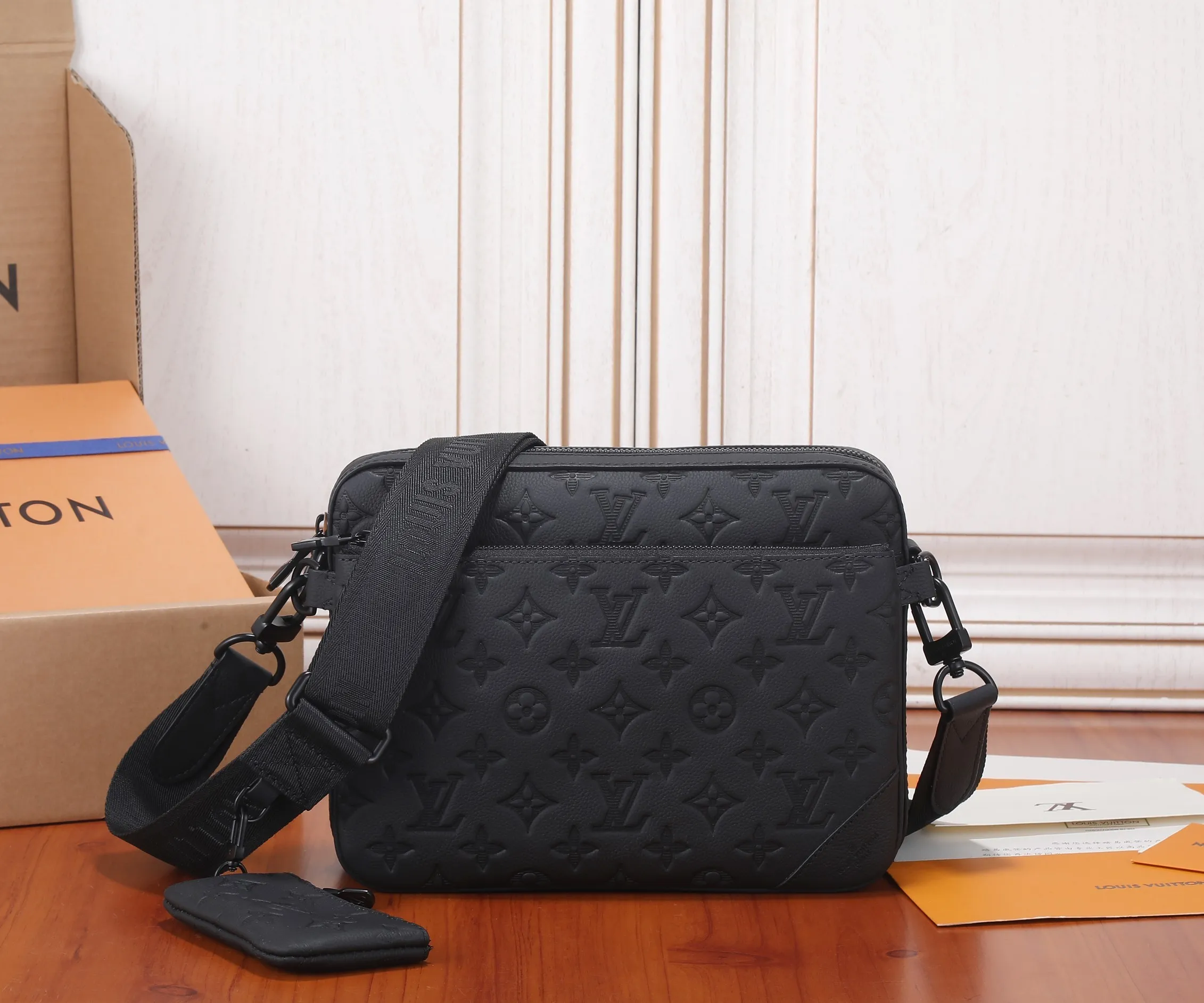 All categories 💚 Top version men’s bags 💚 LV 2023 new LV crossbody bag