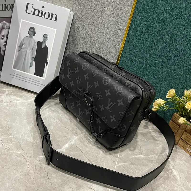 All categories 💚 Top version men’s bags 💚 LV 2024 new LV crossbody bag