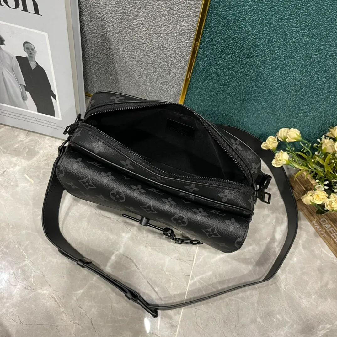 All categories 💚 Top version men’s bags 💚 LV 2024 new LV crossbody bag