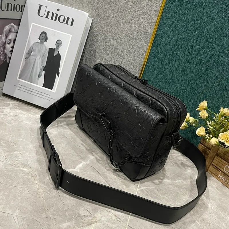 All categories 💚 Top version men’s bags 💚 LV 2024 new LV crossbody bag