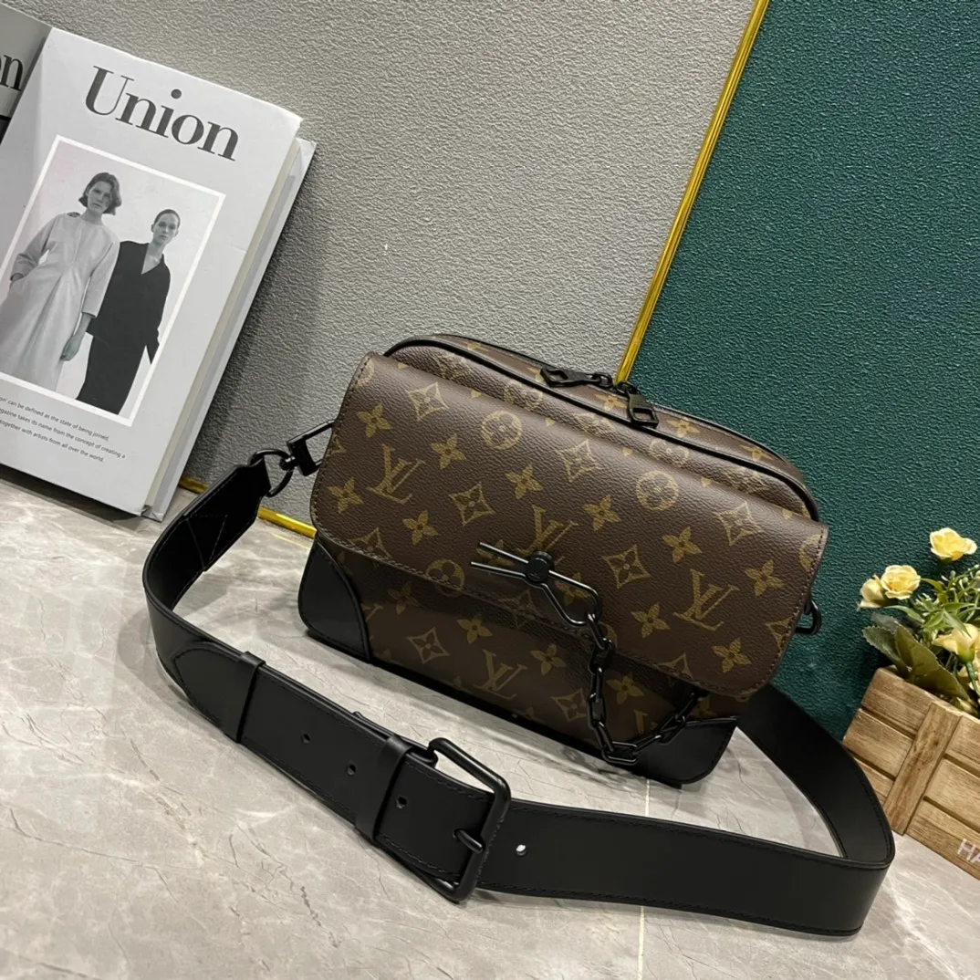 All categories 💚 Top version men’s bags 💚 LV 2024 new LV crossbody bag