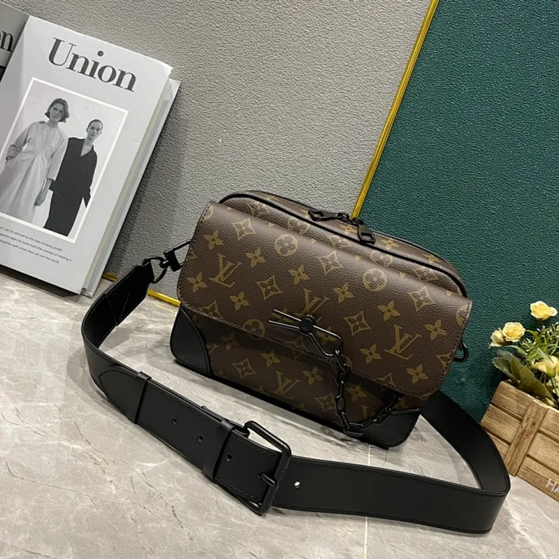 All categories 💚 Top version men’s bags 💚 LV 2024 new LV crossbody bag