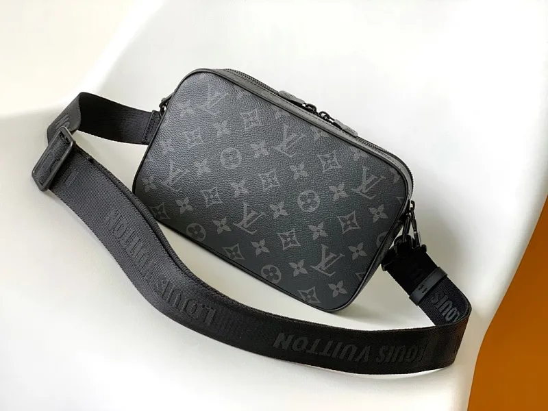 All categories 💚 Top version men’s bags 💚 LV 2024 new LV crossbody bag